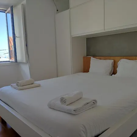Apartment Lafoes West Riverside Lisbon
